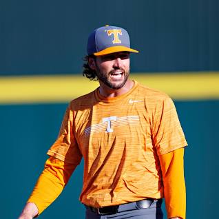 clemson regional - Head Coach Tony Vitello of the Tennessee Volunteers