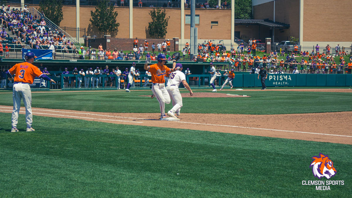 baseball-clemson-regional-06