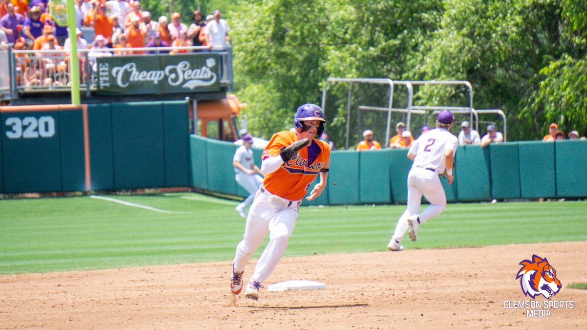 baseball-clemson-regional-11