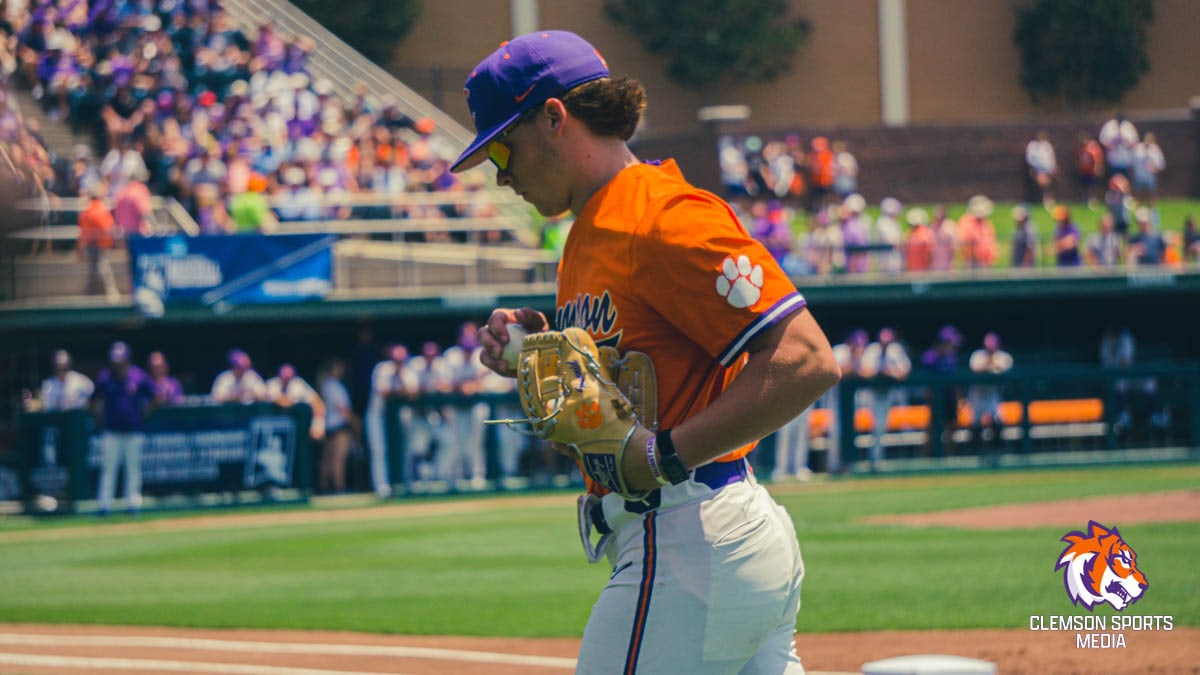 baseball-clemson-regional-30