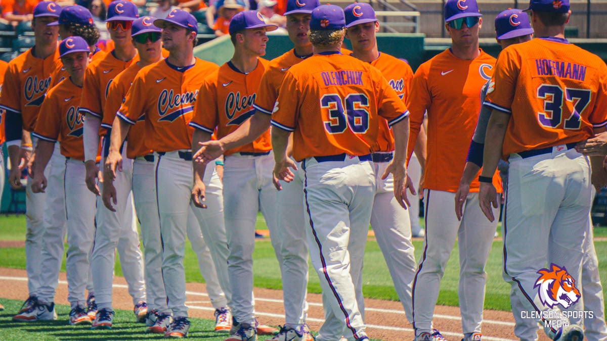 baseball-clemson-regional-40