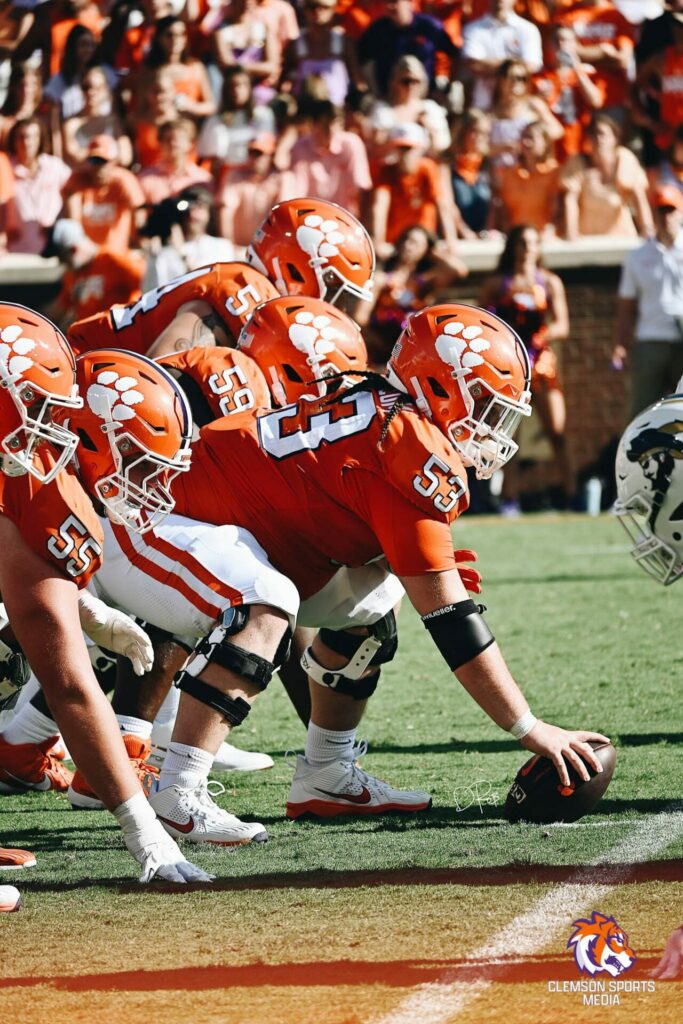 Clemson vs Charleston Southern: Offensive line