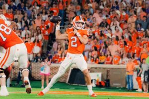 QB1 Cade Klubnik