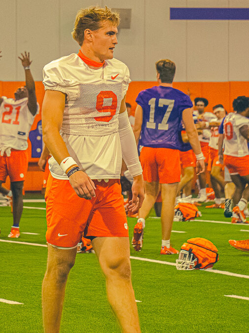 Clemson's Jake Briningstool Named to Mackey Award Watch List