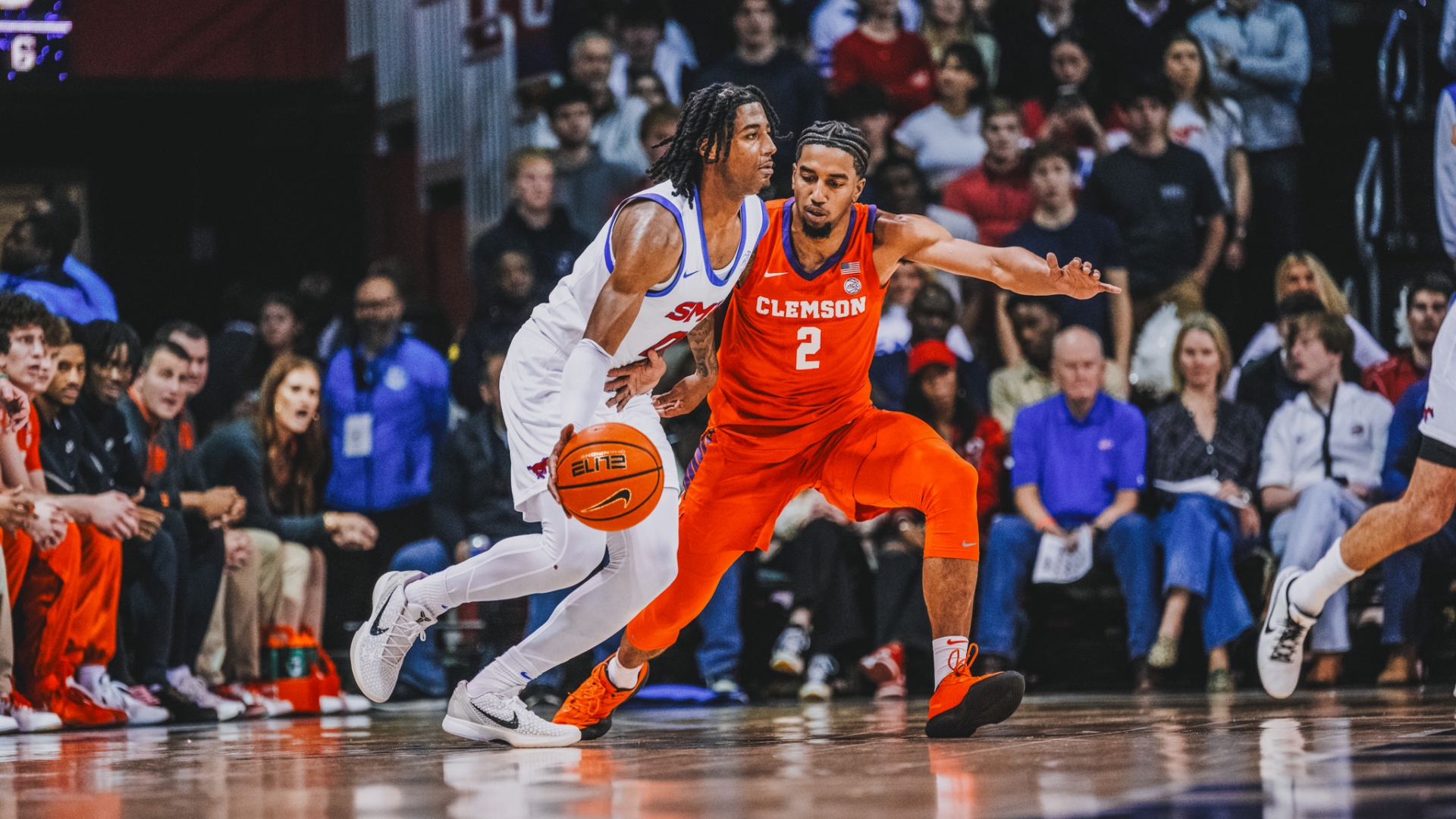 Clemson Basketball Secures Sixth Straight Win, Defeating SMU 79-69